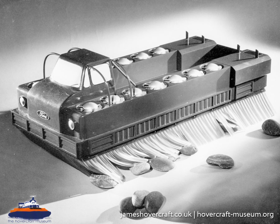 Ford hovercraft for agriculture -  (credit: The <a href='http://www.hovercraft-museum.org/' target='_blank'>Hovercraft Museum Trust</a>).